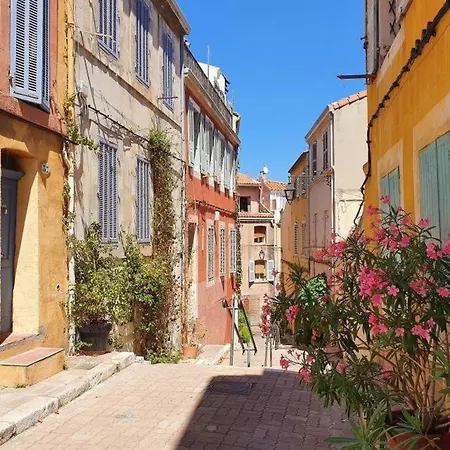 Apartment Plein Coeur Historique Vieille Marseille